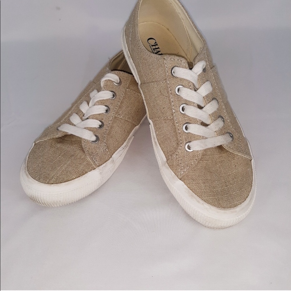 Nude/tan sneakers size 8